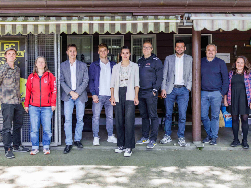 Sportvereine fordern mehr Rasensportfelder 11_Reto_Zimmermann_Komiteemitglieder_Rasensportinitiative-min-0a04f038.jpg